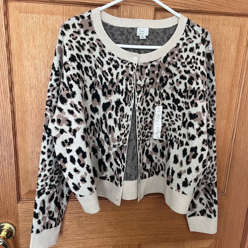 Leopard Print Button Cardigan - Neutral Beige & Black